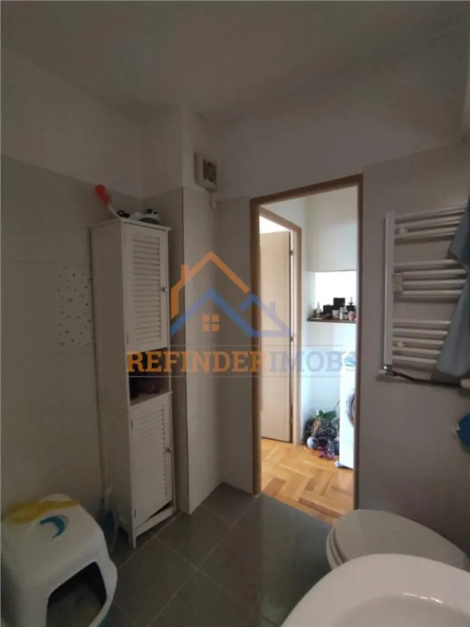 Apartament de 4 camere, zona Basarabia - foto 14