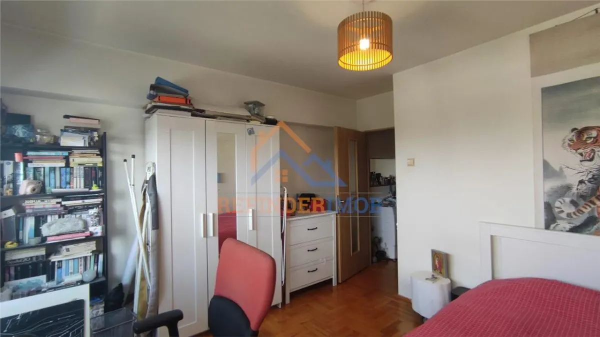 Apartament de 4 camere, zona Basarabia - foto 10