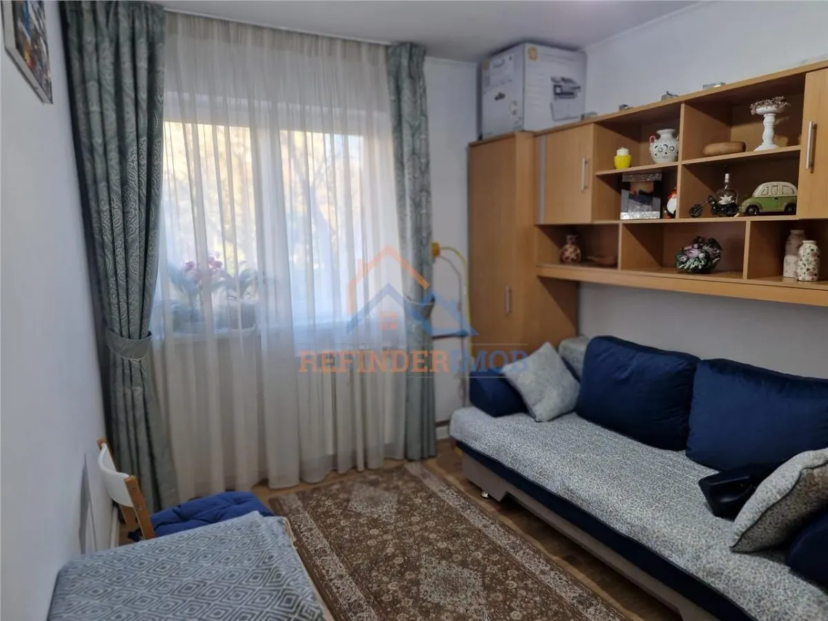 Oferta apartament 3 camere etaj 1 bloc reabilitat, 68 mp zona Drumul Taberei  - Parc Moghiros - foto 4