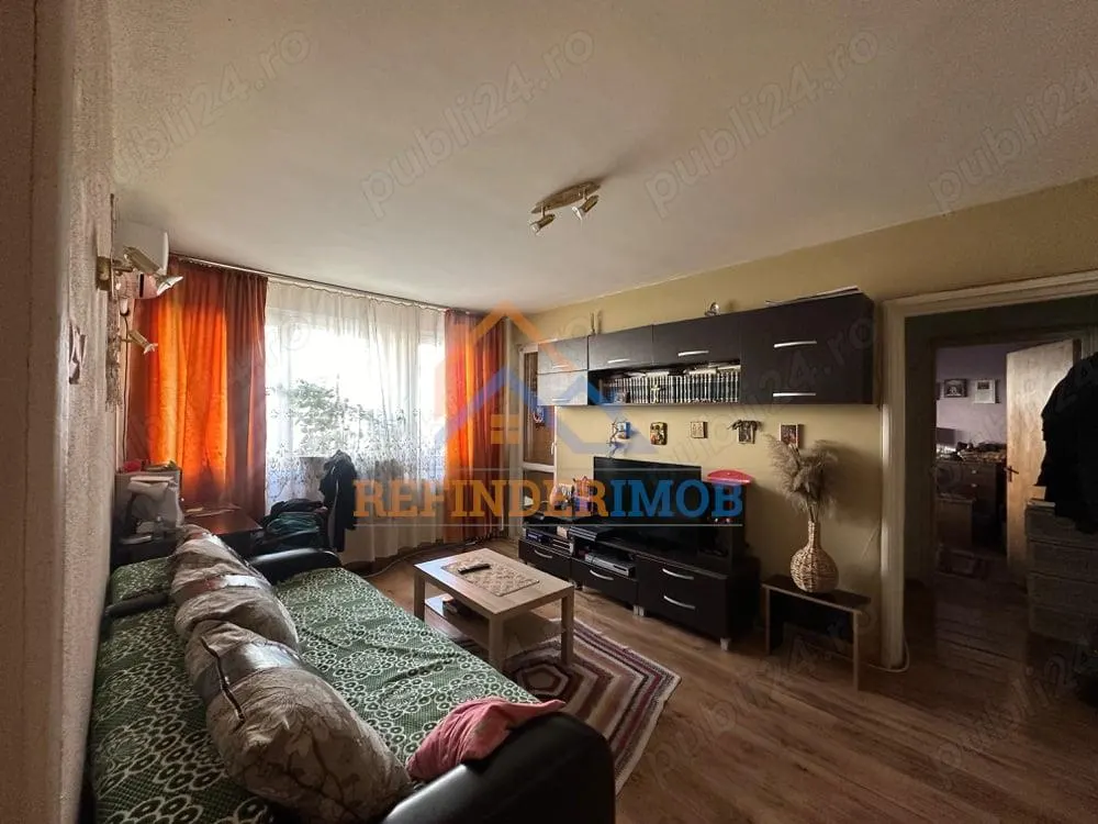 Apartament de vanzare cu 3 camere, zona Dristor - foto 1