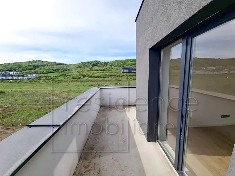 Apartament 2 camere, Floresti, zona Urusagului+Garaj - foto 10