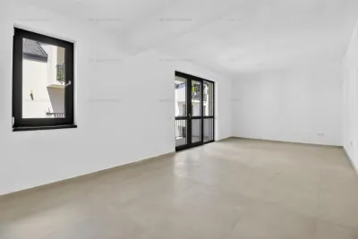 Apartament nou 3 camere si parcare Sanpetru Brasov - foto 3