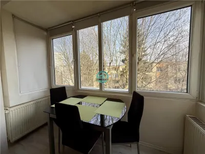Apartament cu 3 camere de vanzare, bloc izolat, Semicentral - foto 9