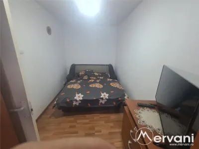 Apartament cu 2 camere de vanzare -Zona Cuza - foto 3