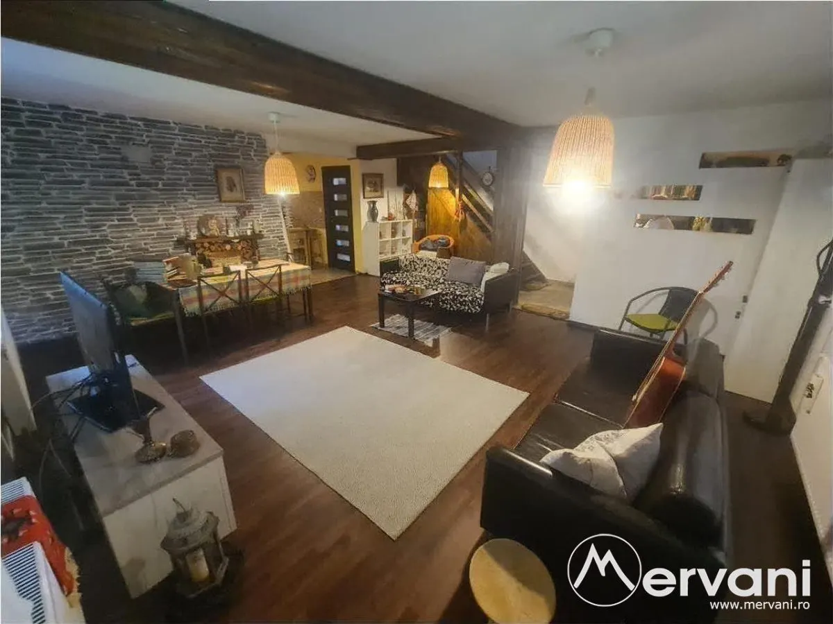 Vila de vanzare in Brebu - Zona Brebu Manastirei - foto 1