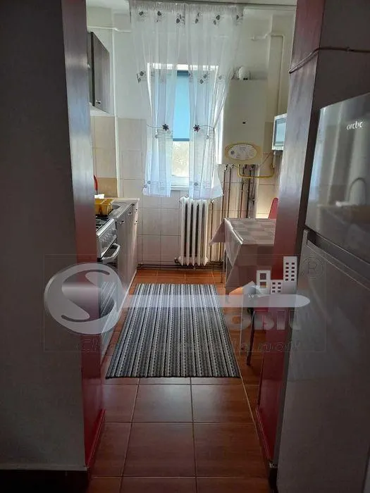 Apartament 2 camere | Zimbru | Etaj 2 | Centrală | Balcon închis | - foto 5