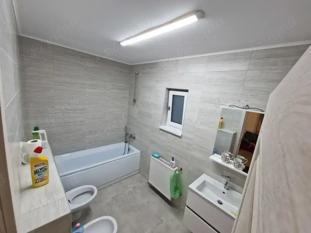 Vila 4 camere Valea Adanca -800 EURO - foto 8