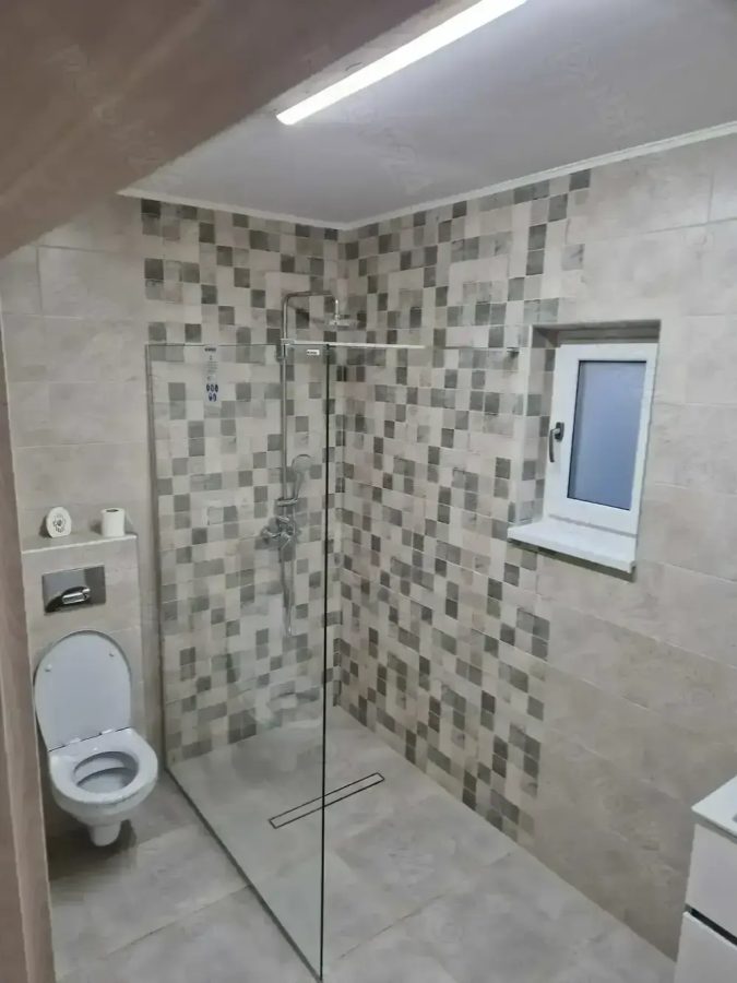 Vila 4 camere Valea Adanca -800 EURO - foto 9