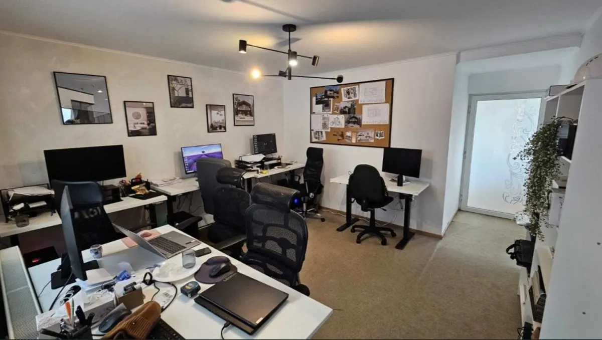 Casă de închiriat - 750 euro - foto 1