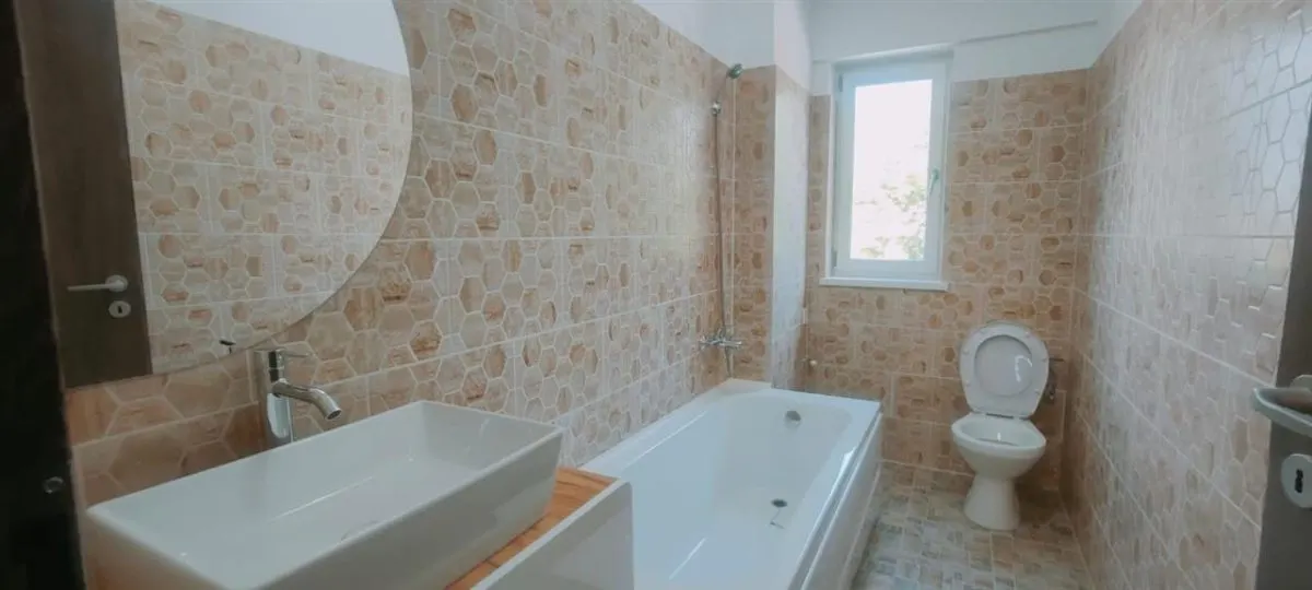 2 CAM TATARASI MOBILAT LUX INTAB. LOC DE PARCARE - foto 5