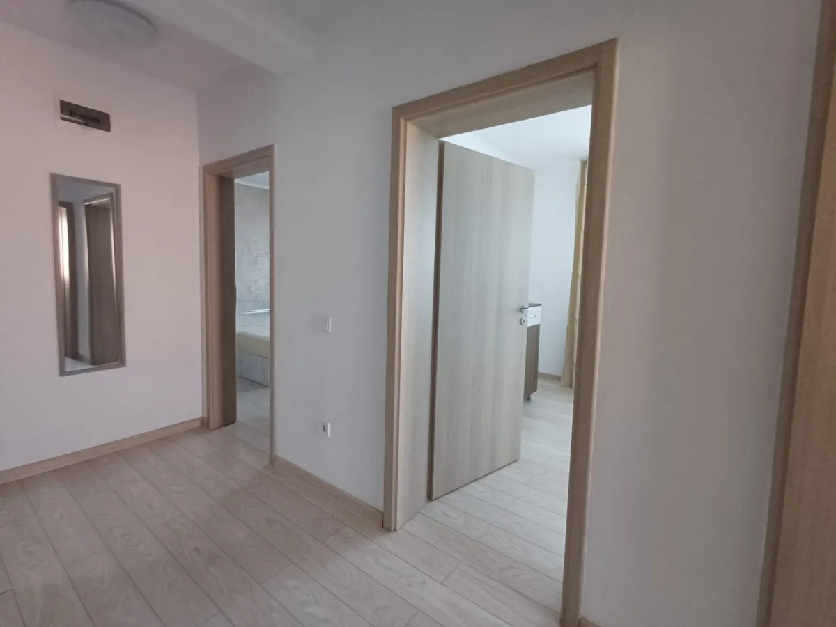 Casă 4 camere, 2 Locuri de parcare-Zona Valea Adanca- 830 euro - foto 17