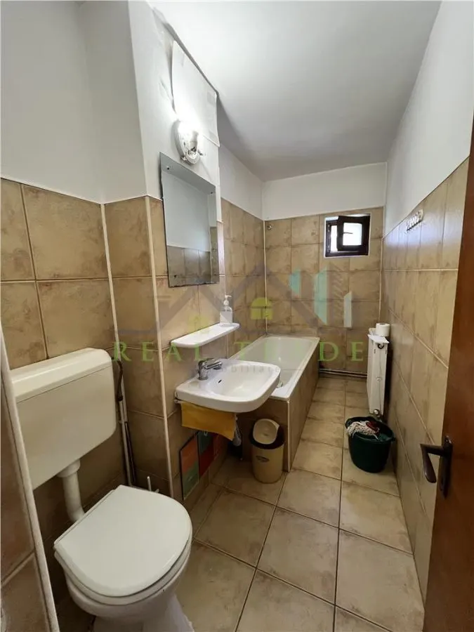 Apartament 2 camere decomandat etaj intermediar Centrul Civic - foto 10