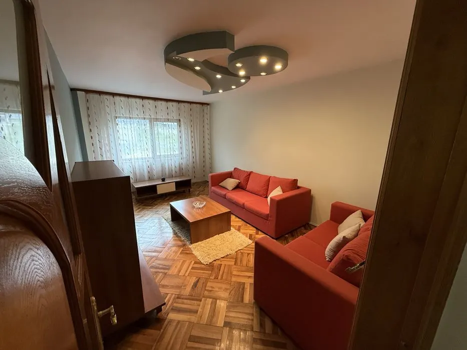 Apartament 2 camere Grivitei(aula universitatii),decomandat,mobilat,120000 Euro - foto 1