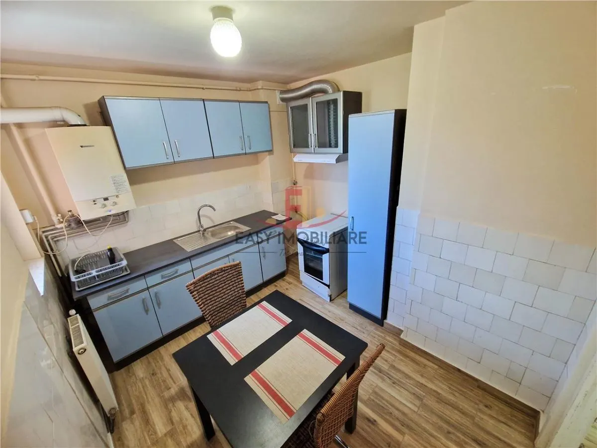Apartament 3 camere,Semicentral,lift,UMF,Targu Mures - foto 3