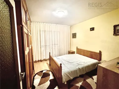 Apartament cu 3 camere , 2 bai si parcare -Profi Tractoru - Brasov