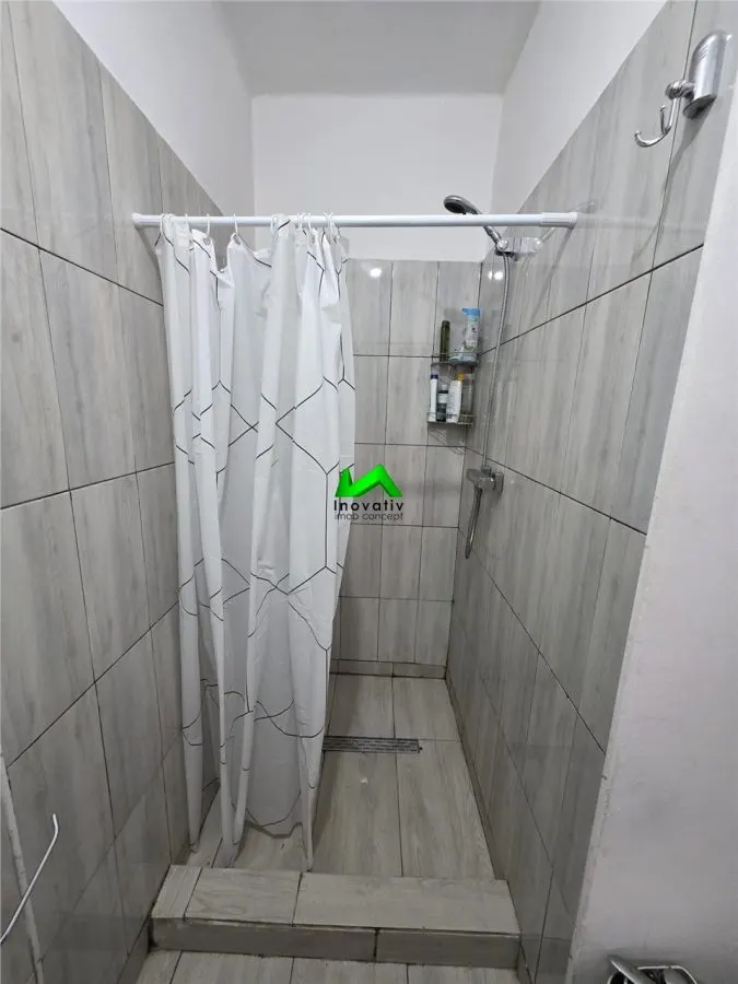 Apartament de inchiriat 2 camere la casa zona Lazaret - foto 9