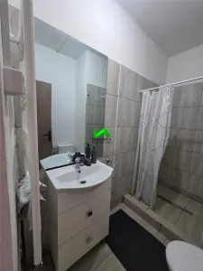 Apartament de inchiriat 2 camere la casa zona Lazaret - foto 10