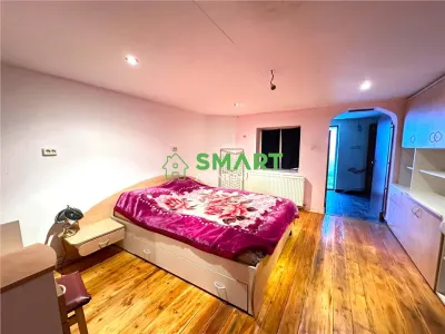 Casa cu 4 camere Arad Parneava - Arad