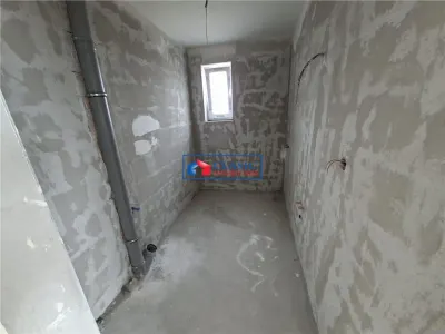 Vanzare apartament 2 camere zona Sesul de Sus Floresti - foto 8