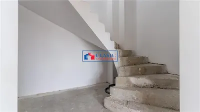 Vanzare apartament 4-5 camere tip penthouse bloc nou in zona Centrala- str Dorobantilor - foto 7
