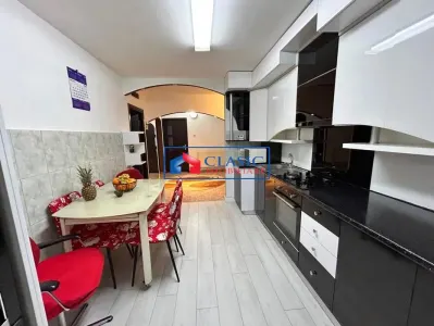 Vanzare apartament 4 camere decomandat zona Campus Universitar Marasti, Cluj-Napoca - Cluj-Napoca