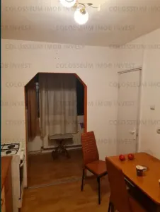 Apartament 2 camere, decomandat - zona Racadau - foto 5