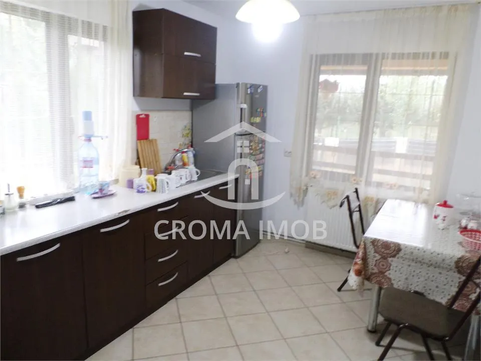 Inchiriere Casa 3 camere, curte proprie, zona Albert, Ploiesti - foto 10