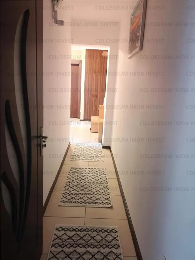Apartament cu 2 camere, decomandat - zona Centru Civic - foto 5