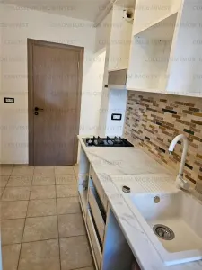 Apartament cu 2 camere, decomandat - zona Bartolomeu - foto 3