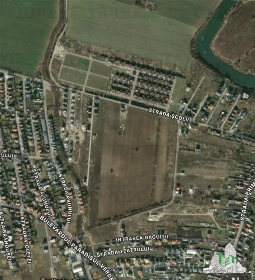 Teren intravilan 2447 mp langa Paradisul Verde | Deschidere 54 ml | 100 euro/mp - foto 1