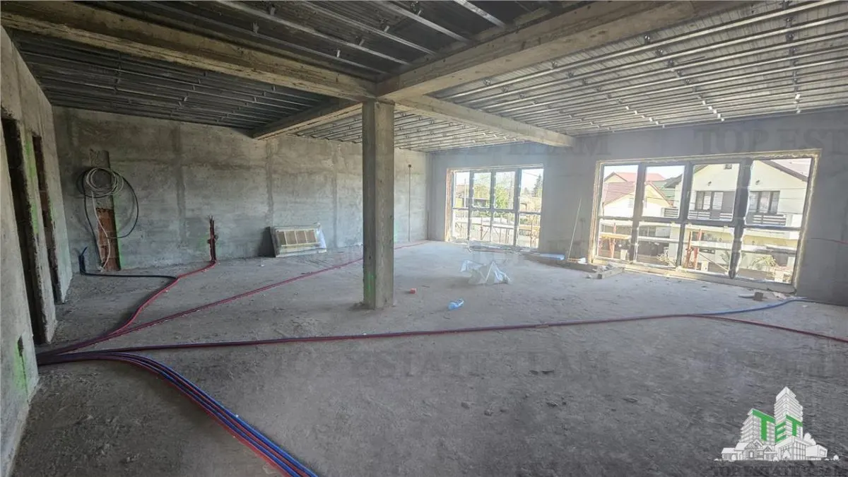 Spatiu comercial 120mp de inchiriat in centru Domnesti - foto 1