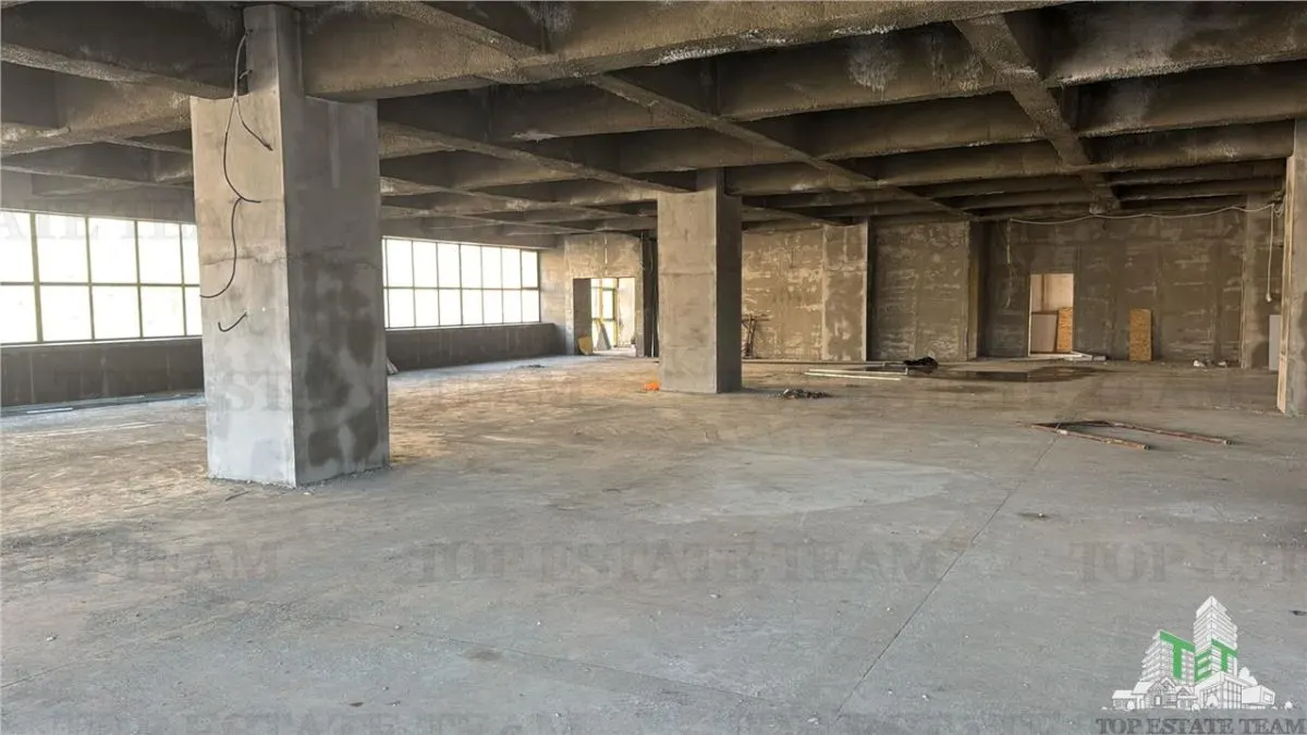Spatiu comercial de inchiriat in Caracal / OLT - foto 3