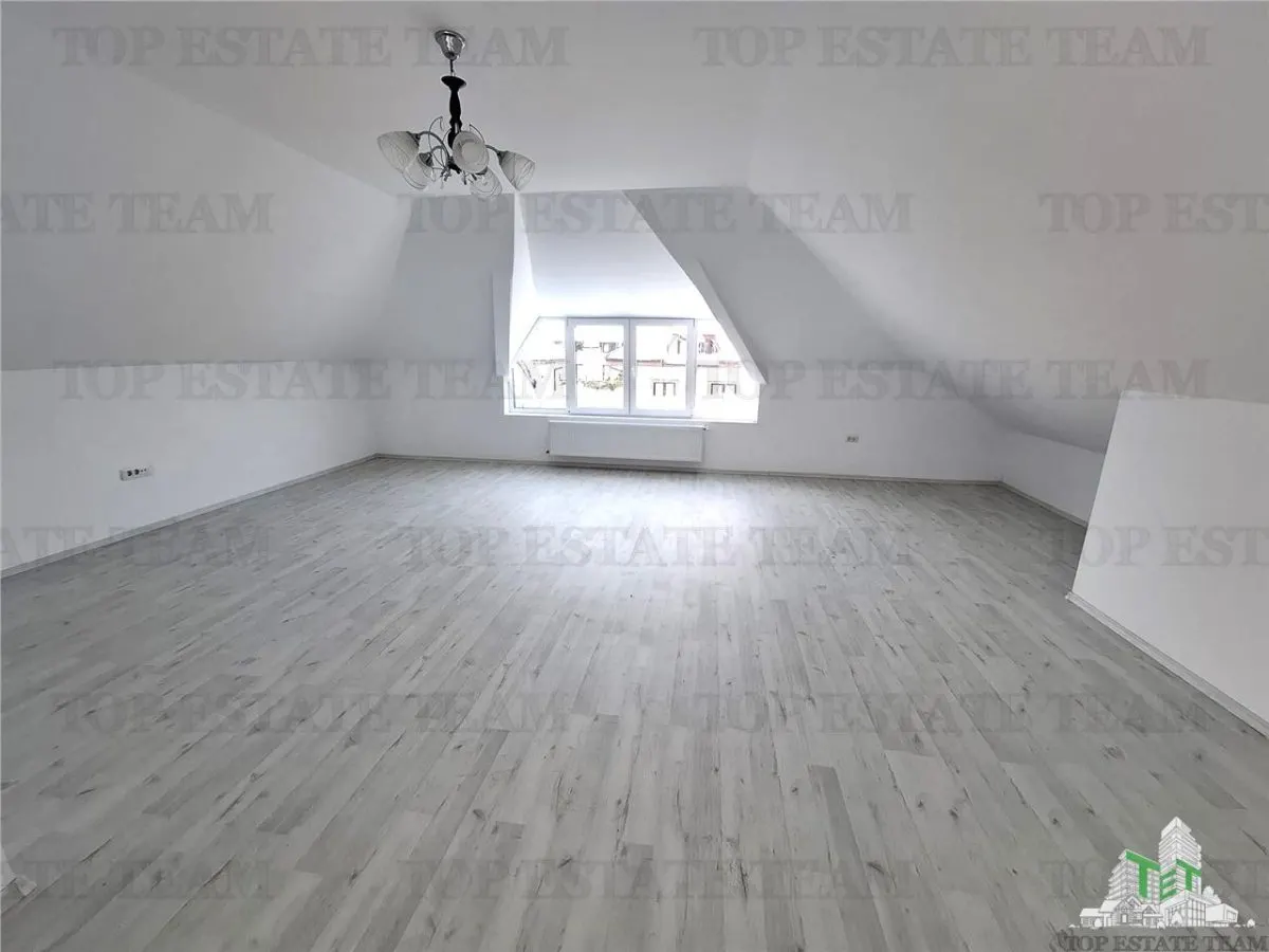 For Sale/Villa Family/Complex Privat/Lac/Crevedia - foto 19