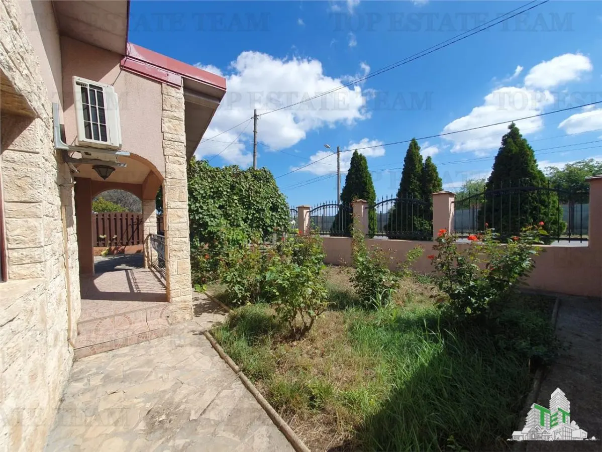 Casa individuala superba si teren generos TechirghiolÂ  - foto 10
