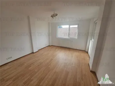 Cladire pentru investitie 2100 EURO/luna in Militari - foto 15