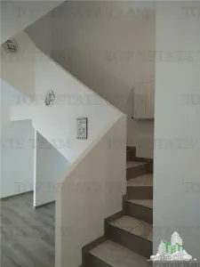 Vila individuala cu 5 camere,  2 terase, 4 locuri de parcare, 350mp teren imprejmuit si toate utilitatile in Cornetu, Ilfov - foto 2