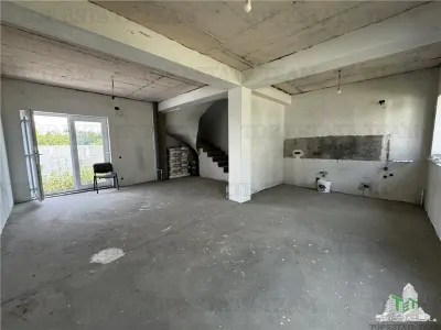 Casa individuala la intrare in Mogosoaia perfecta pentru familia ta - foto 4