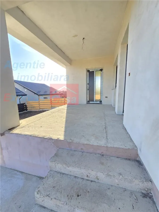 Finalizata si intabulata: casa noua, de vanzare, la Dumesti - foto 12