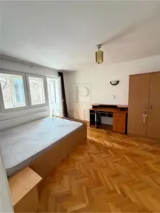 COMPLEX STUDENTESC , APARTAMENT 1 CAMERA , mobilat , decomandat - foto 2