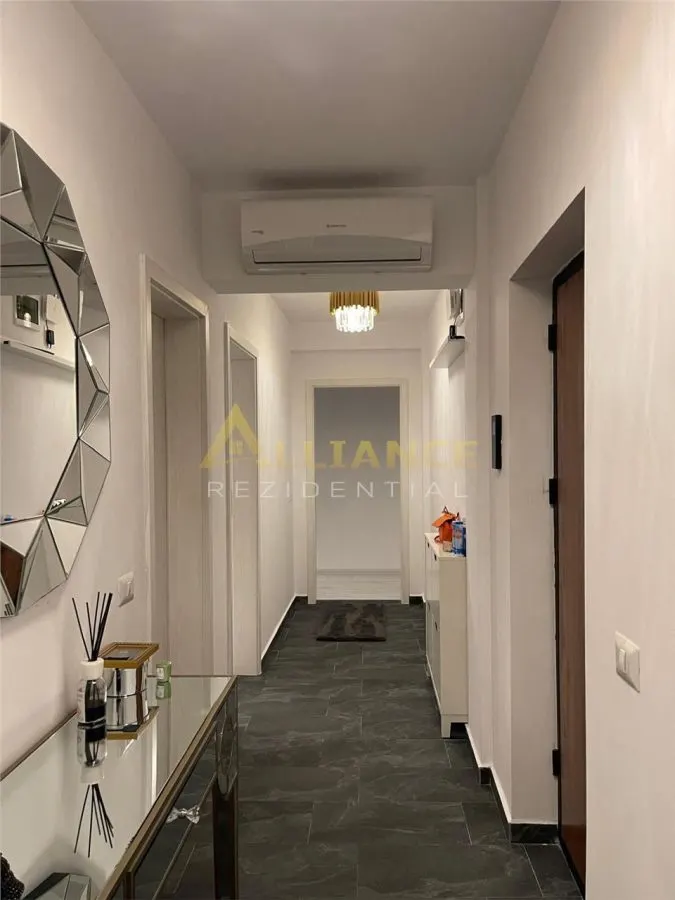La StradaMall ~ Apartament 3 camere mobilat-utilat - foto 3