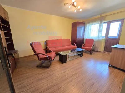Apartament 2 camere decomandat, zona Gara, Strapungere Silvestru (etaj intermediar) - Iasi