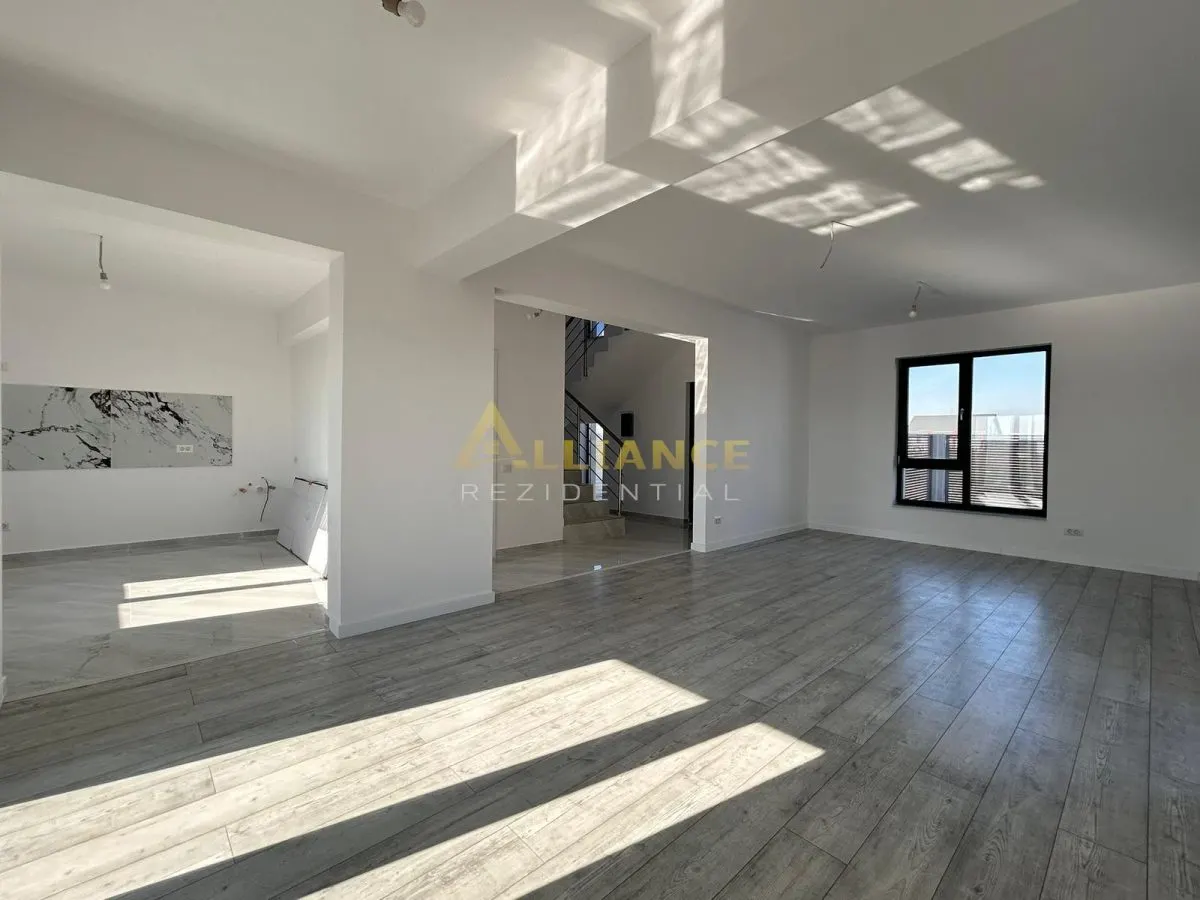 Casa Individuala de vanzare - Teren 350 mp | 4 camere - 3 bai - foto 15
