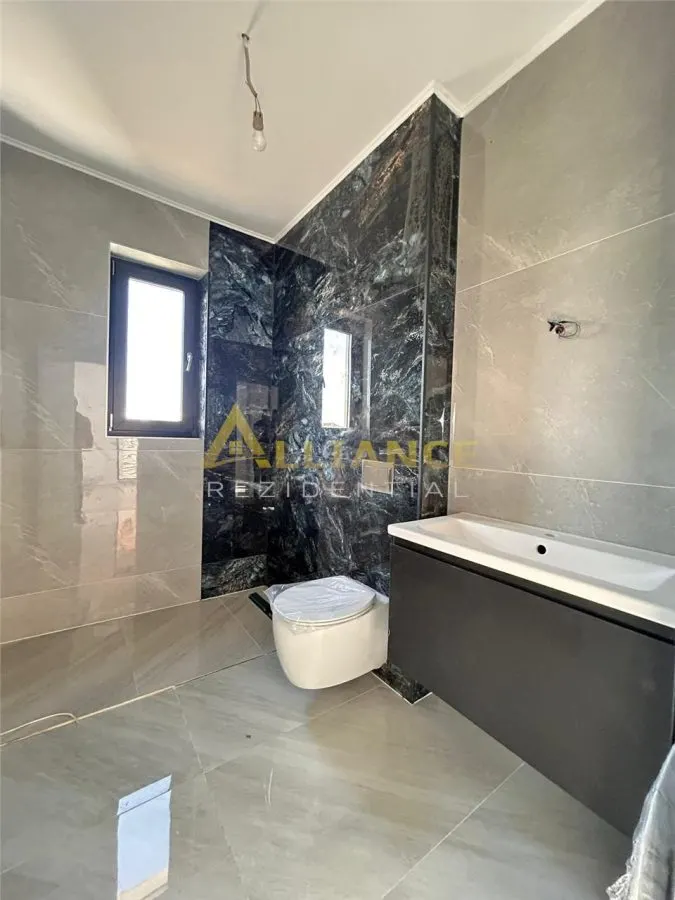 Casa Individuala de vanzare - Teren 350 mp | 4 camere - 3 bai - foto 16