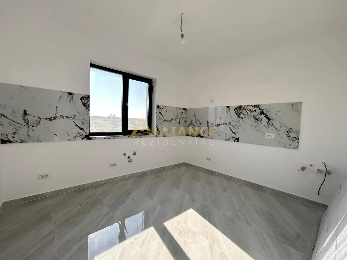 Casa Individuala de vanzare - Teren 350 mp | 4 camere - 3 bai - foto 17