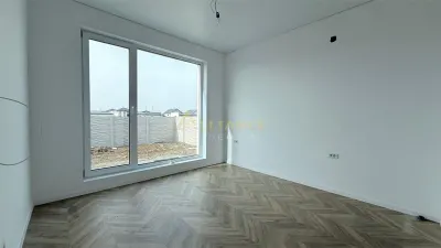 Casa Individuala - 4 camere - 2 bai - 371 mp teren - foto 13