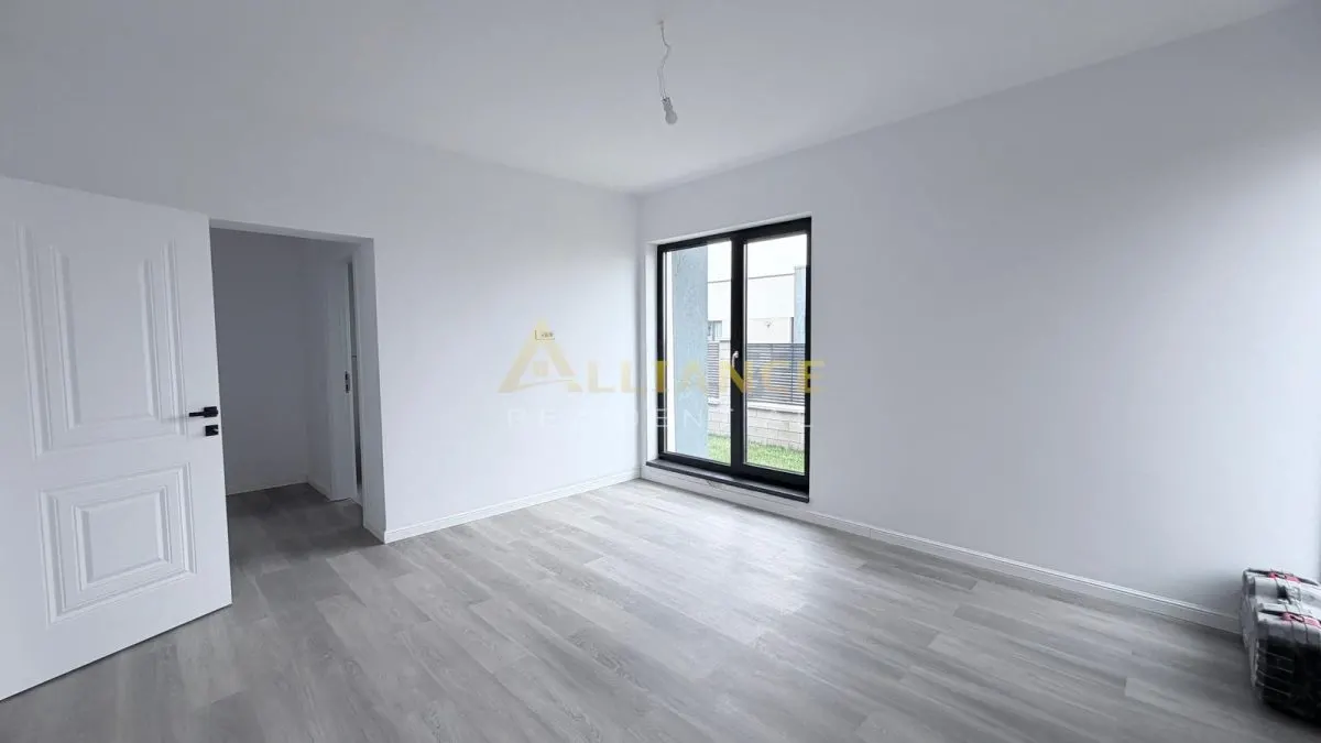 Casa Individuala - 4 camere - 2 bai - 550mp teren - foto 11