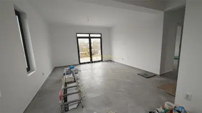 Casa individuala - 3 camere - 2 bai - 378 mp teren - foto 4