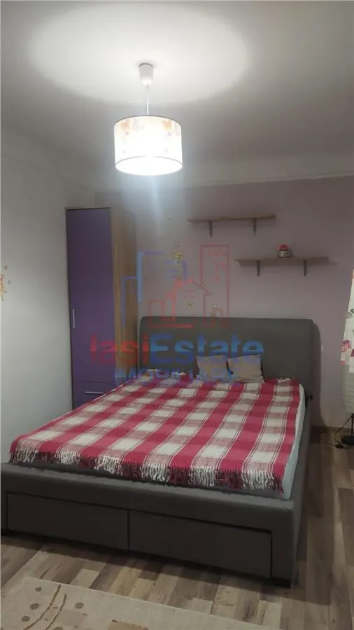 Apartament 2 camere Podu Ros Bd Socola - foto 5