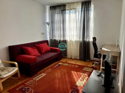 Apartament cu 2 camere de vanzare, mobilat si utilat in Cornisa - foto 2