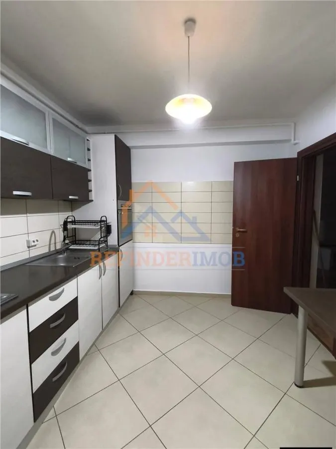 Vanzare 3 camere Aparatorii Patriei - foto 1